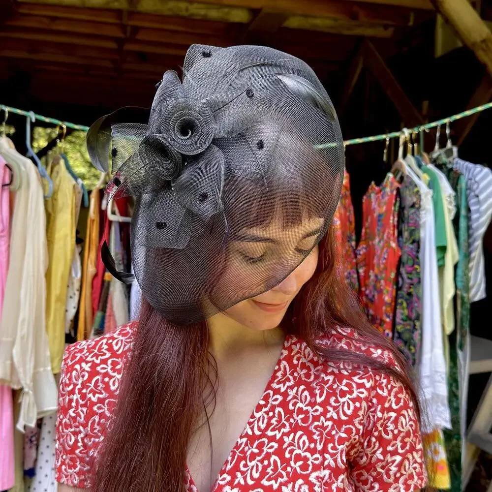 saks fifth avenue black net fascinator headband w/ long black feathers